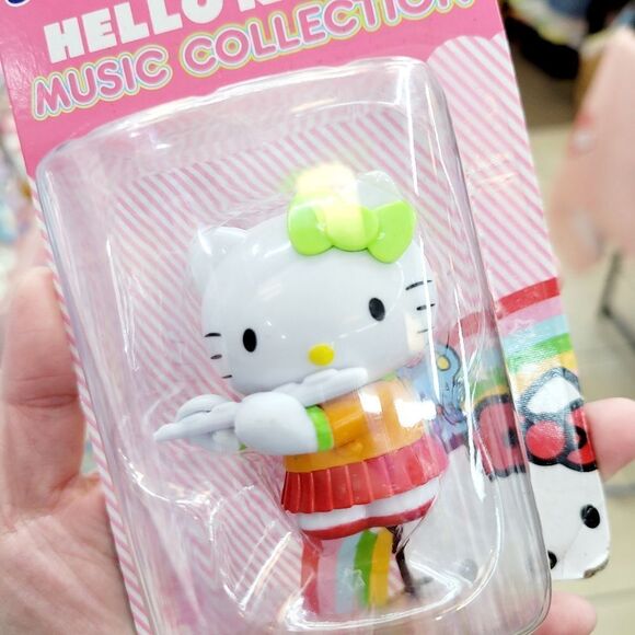Brand New Sanrio Hello Kitty Music Collection Figure #1 - Picture 2 of 7